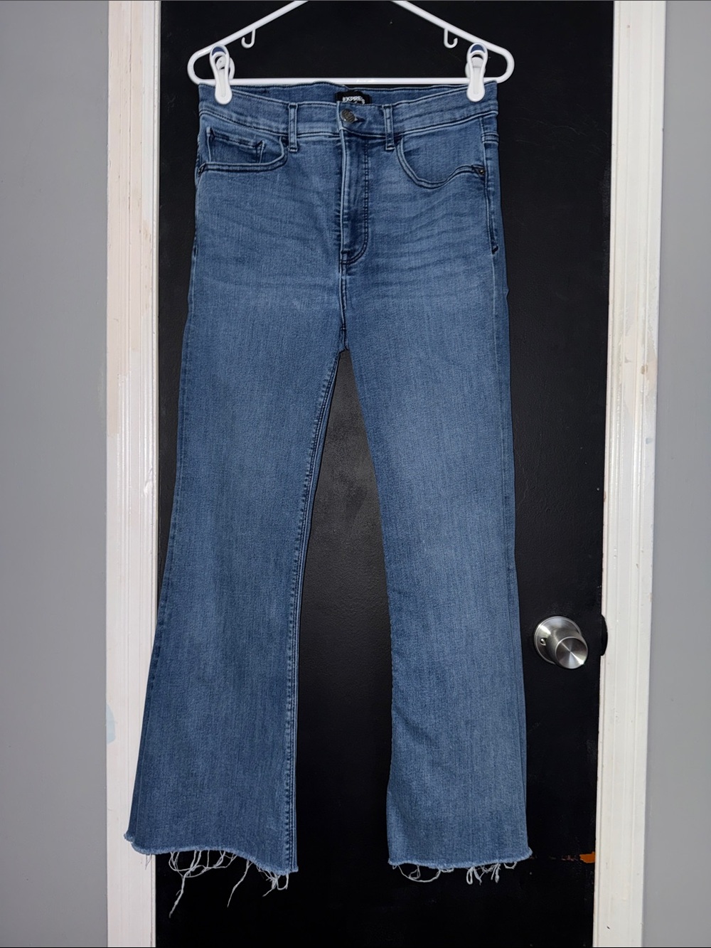 Express Bell Flare High Rise Size: 8R Inseam: 28”